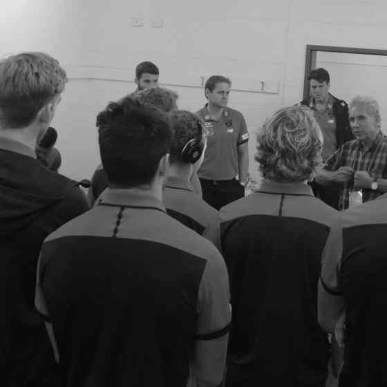 Charlie talks to Melbourne FC about the symbolic linking of arms.